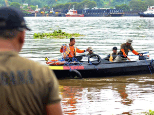 2-barco-hundido-laguna-colta-evangelicos-coro-quito-muertos