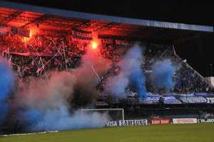 Emelec empató con Liga de Loja y suspende el festejo