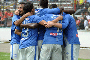 Emelec en un partido de fechas pasadas, mañana tras el título