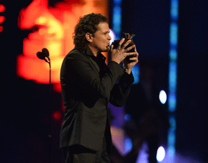 Carlos Vives el gran ganador de los Grammy Latinos