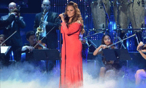 Jenni Rivera en una de sus últimas presentaciones