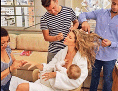 Gisele Bundchen colgó una imagen dando de lactar