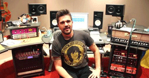 Juanes presenta su nuevo tema 'La Luz'